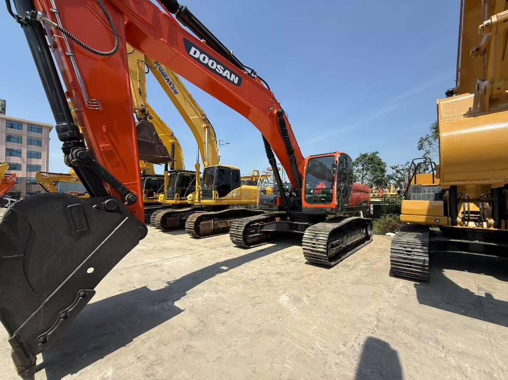 Doosan DX 340 - מחפר סורק: תמונה 1 Doosan DX 340 - מחפר סורק: תמונה 1