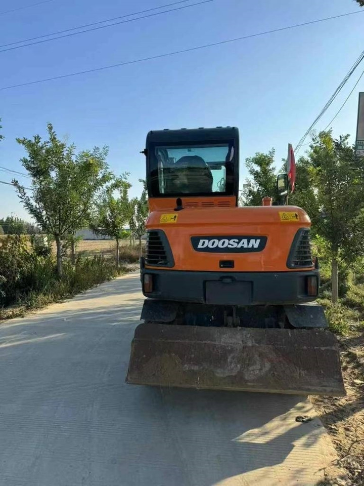 Doosan DX 60 - מיני מחפר: תמונה 2 Doosan DX 60 - מיני מחפר: תמונה 2