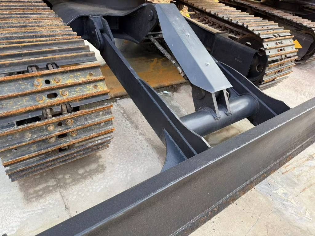Hitachi 70 - מחפר סורק: תמונה 5 Hitachi 70 - מחפר סורק: תמונה 5