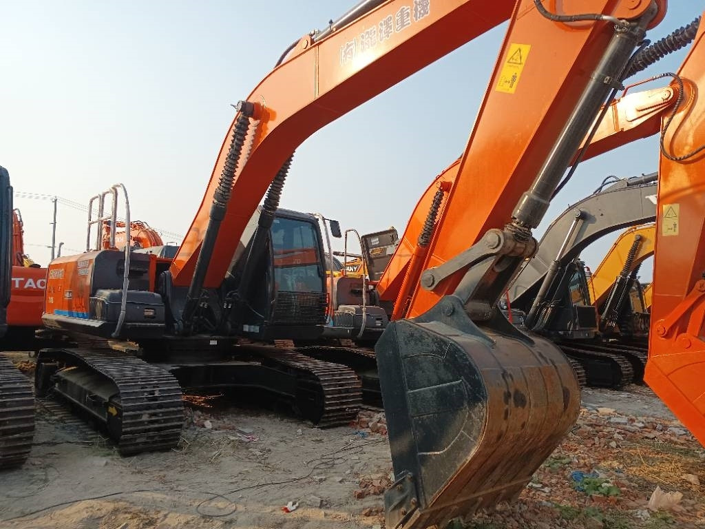 Hitachi Zaxis 240 LC-3 - מחפר סורק: תמונה 4 Hitachi Zaxis 240 LC-3 - מחפר סורק: תמונה 4