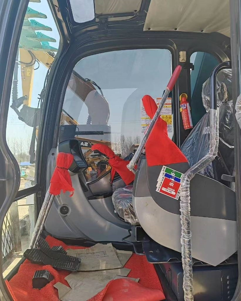 Kobelco 75 - מחפר סורק: תמונה 4 Kobelco 75 - מחפר סורק: תמונה 4