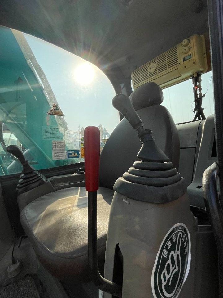 Kobelco SK 135 SR LC - מחפר סורק: תמונה 5 Kobelco SK 135 SR LC - מחפר סורק: תמונה 5