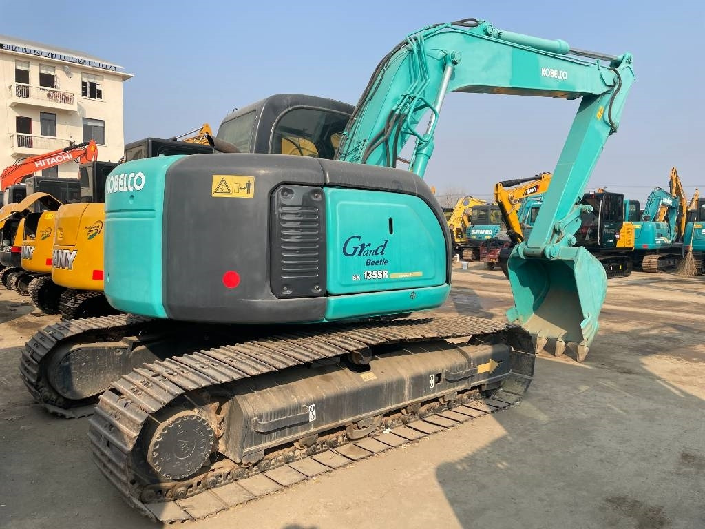 Kobelco SK 135 - מחפר סורק: תמונה 5 Kobelco SK 135 - מחפר סורק: תמונה 5