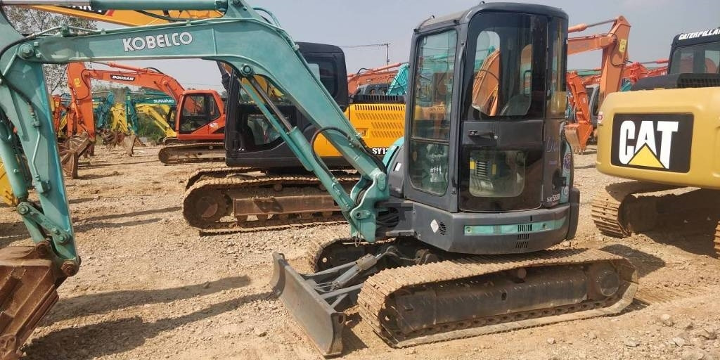Kobelco SK 55 SR - מיני מחפר: תמונה 1 Kobelco SK 55 SR - מיני מחפר: תמונה 1