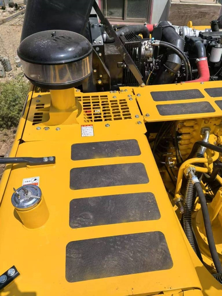 Komatsu PC 300 - מחפר סורק: תמונה 4 Komatsu PC 300 - מחפר סורק: תמונה 4