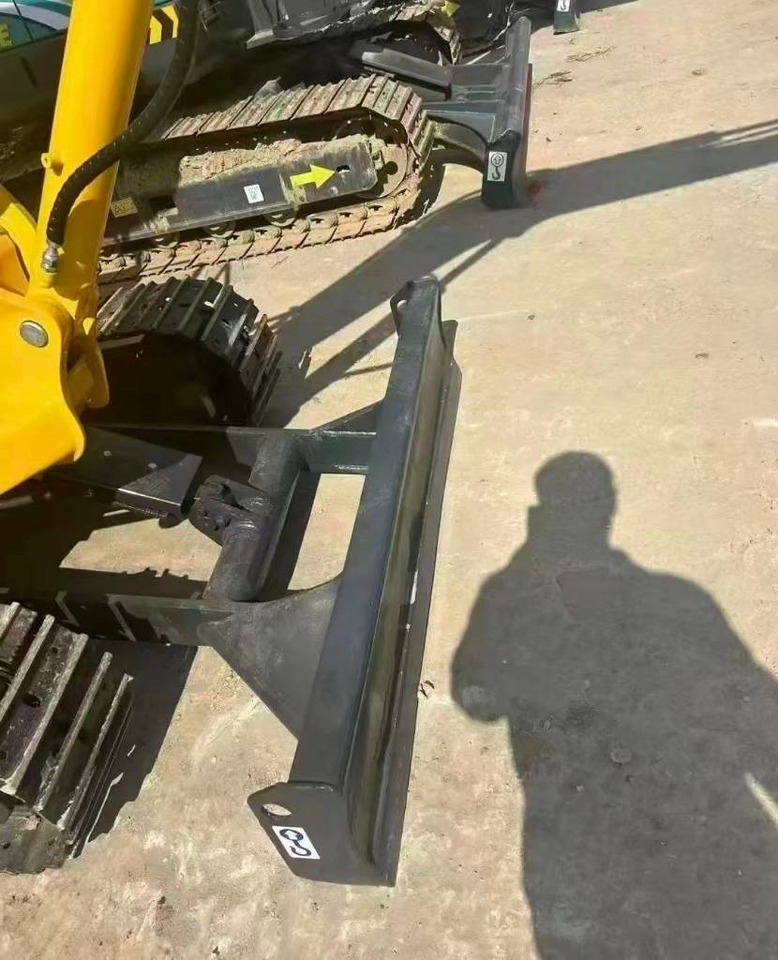 Komatsu PC 30 - מיני מחפר: תמונה 4 Komatsu PC 30 - מיני מחפר: תמונה 4