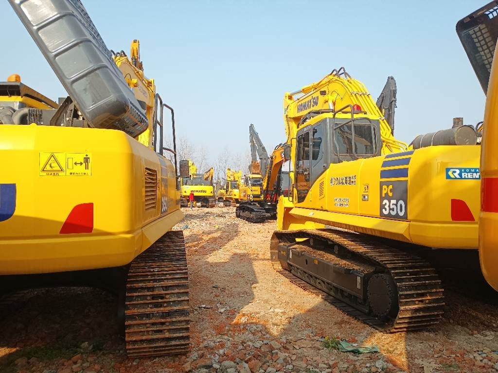 Komatsu PC 350 - מחפר סורק: תמונה 4 Komatsu PC 350 - מחפר סורק: תמונה 4