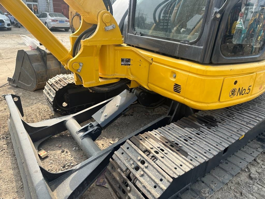 Komatsu PC 40 - מיני מחפר: תמונה 3 Komatsu PC 40 - מיני מחפר: תמונה 3