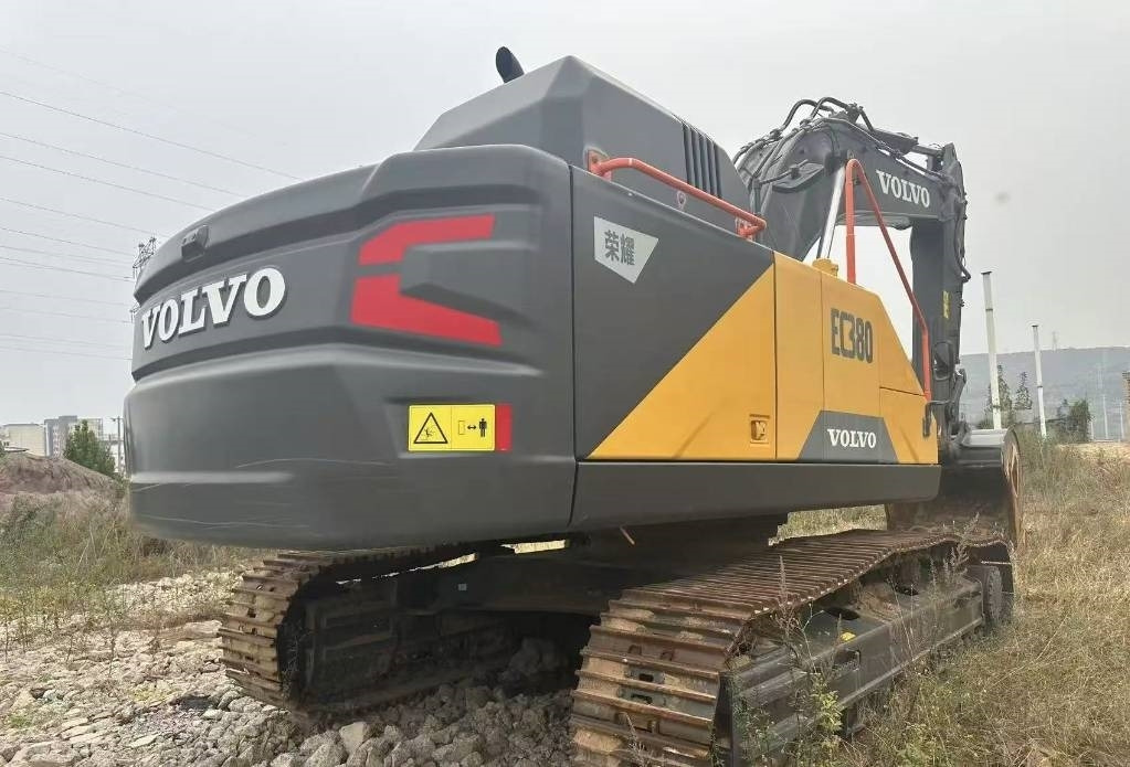 Volvo EC 380 D - מחפר סורק: תמונה 1 Volvo EC 380 D - מחפר סורק: תמונה 1