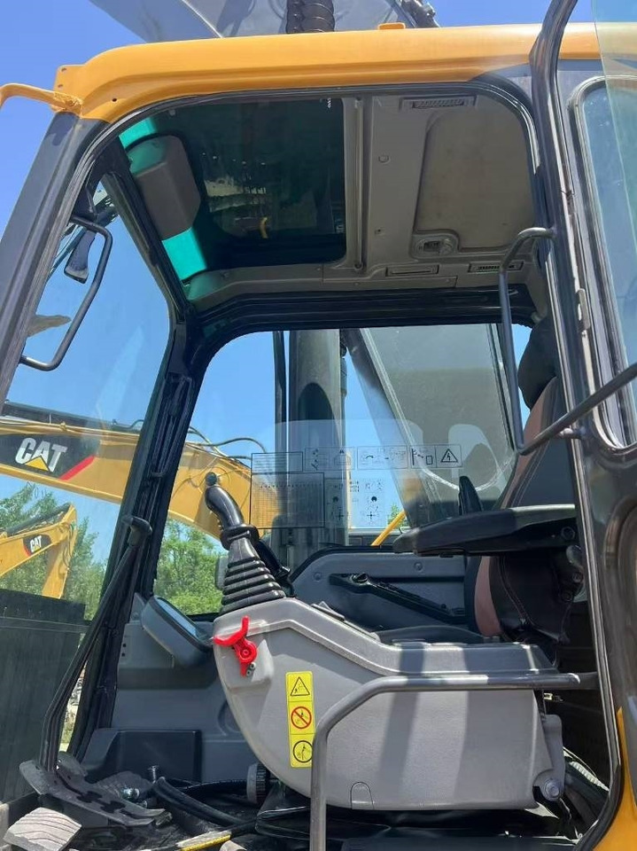 Volvo EC 380  - מחפר סורק: תמונה 5 Volvo EC 380  - מחפר סורק: תמונה 5