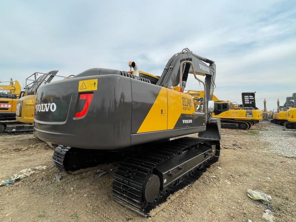 Volvo EC240D - מחפר סורק: תמונה 5 Volvo EC240D - מחפר סורק: תמונה 5