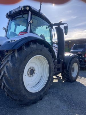 Valtra T154 VERSU - טרקטור חקלאי: תמונה 3 Valtra T154 VERSU - טרקטור חקלאי: תמונה 3