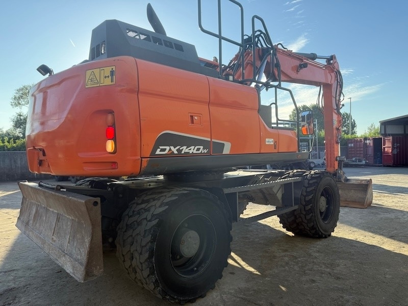 Doosan DX 140 W-5 - מחפר גלגלים: תמונה 4 Doosan DX 140 W-5 - מחפר גלגלים: תמונה 4
