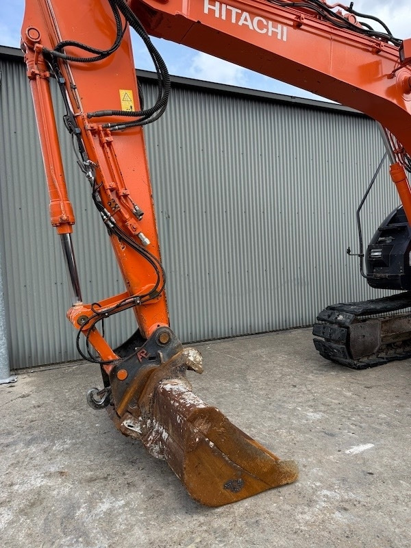 Hitachi ZX 135 US-5B - מחפר סורק: תמונה 5 Hitachi ZX 135 US-5B - מחפר סורק: תמונה 5