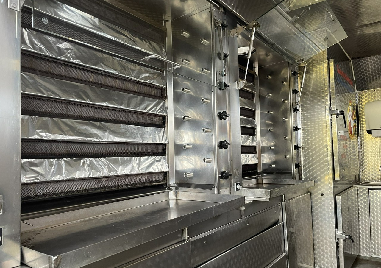 Fiat Ducato Autosklep Autogrill Gastronomiczny Food Truck Foodtruck sklep bar20 - משאית ממכר: תמונה 4 Fiat Ducato Autosklep Autogrill Gastronomiczny Food Truck Foodtruck sklep bar20 - משאית ממכר: תמונה 4