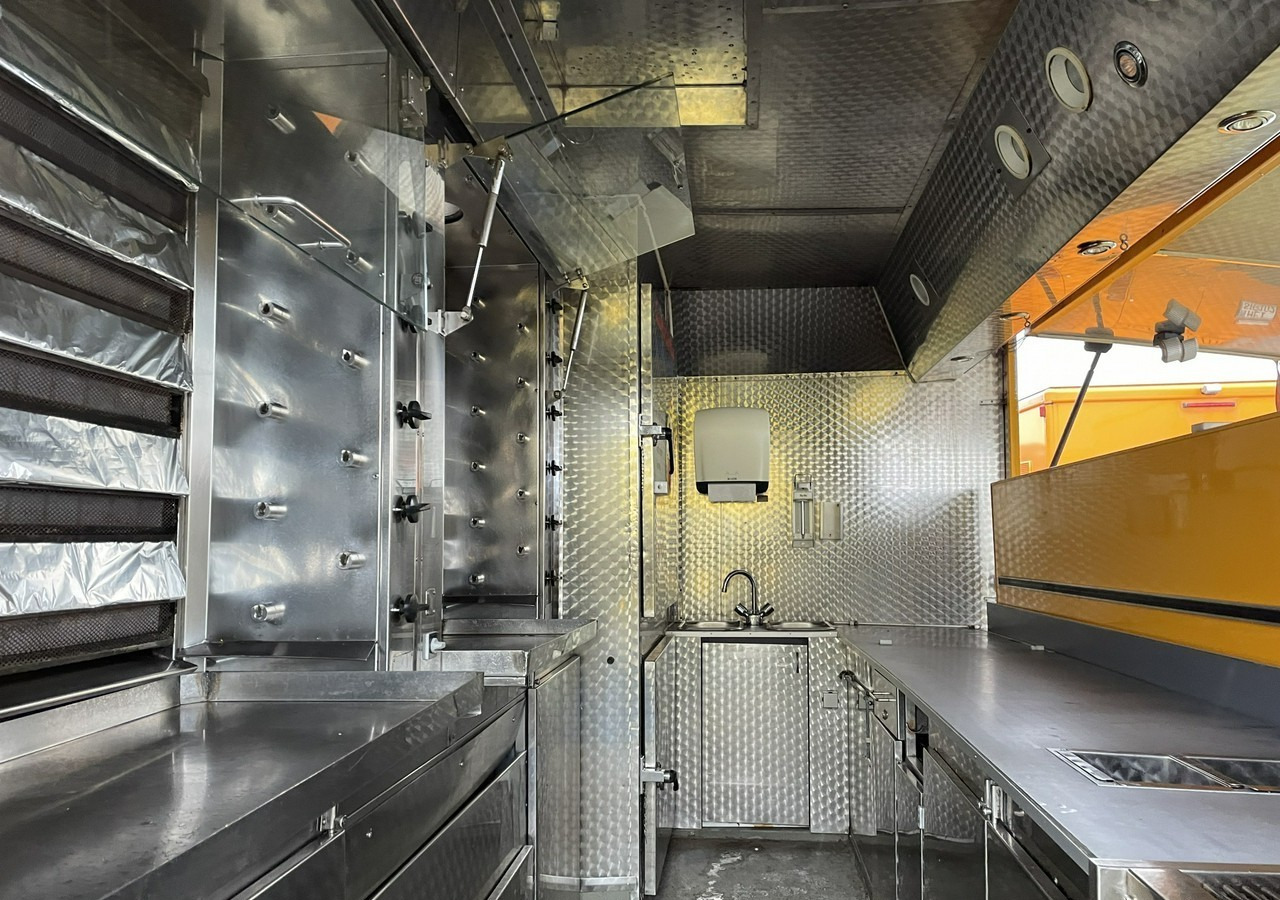 Fiat Ducato Autosklep Autogrill Gastronomiczny Food Truck Foodtruck sklep bar20 - משאית ממכר: תמונה 3 Fiat Ducato Autosklep Autogrill Gastronomiczny Food Truck Foodtruck sklep bar20 - משאית ממכר: תמונה 3