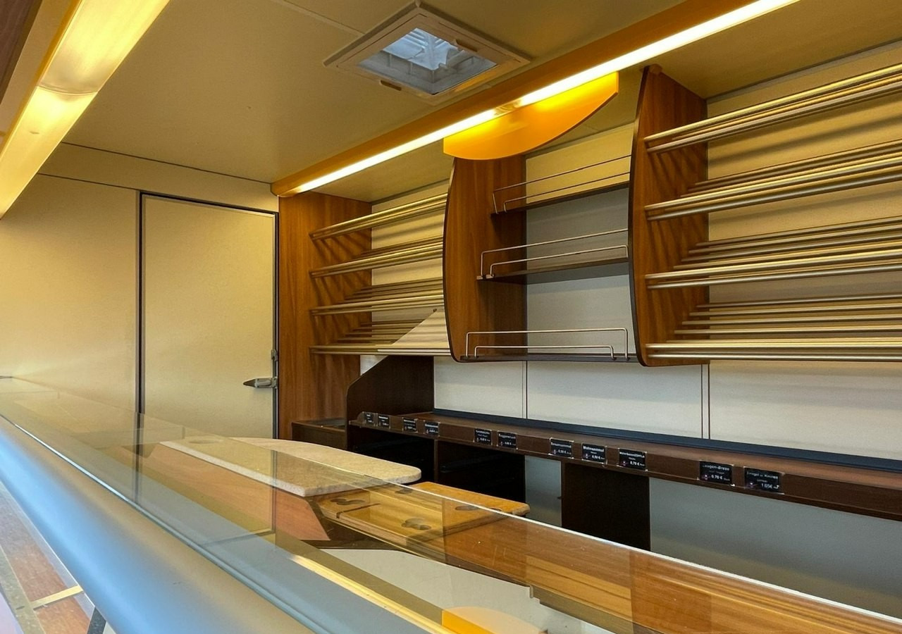 Fiat Ducato Autosklep piecz Gastronomiczny Food Truck Foodtruck sklep 132tkm Bor - משאית ממכר: תמונה 2 Fiat Ducato Autosklep piecz Gastronomiczny Food Truck Foodtruck sklep 132tkm Bor - משאית ממכר: תמונה 2