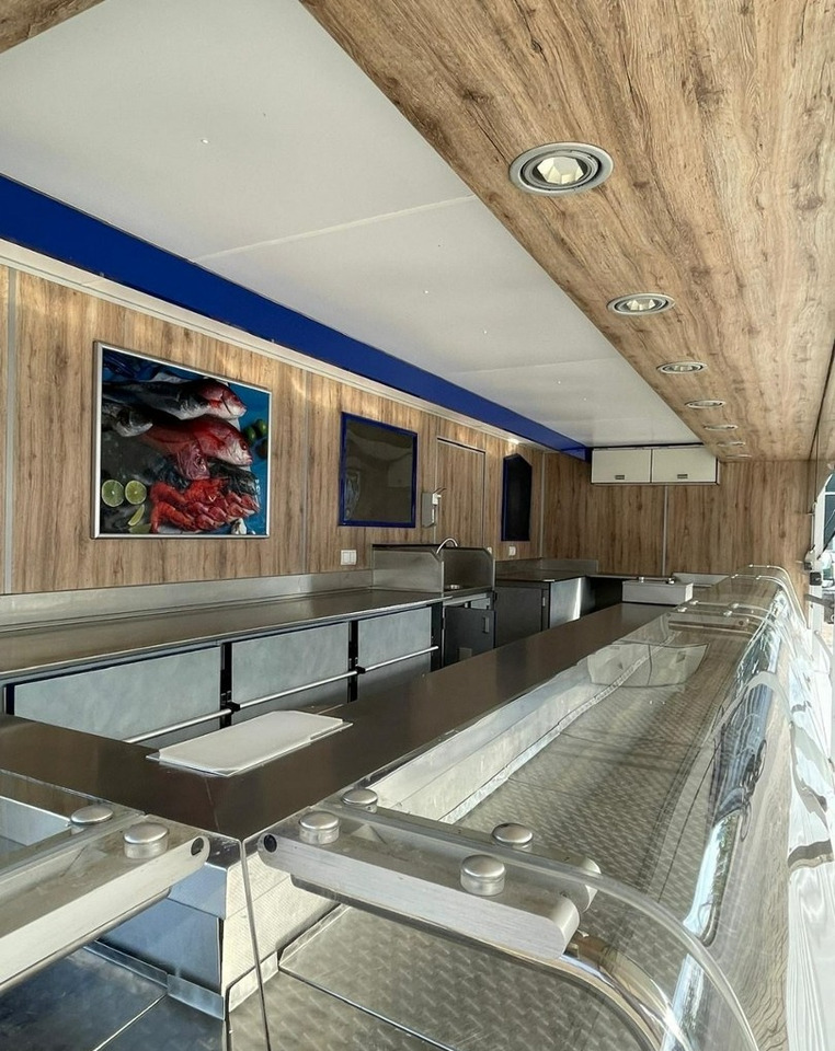 Fiat Ducato Autosklep wędlin Gastronomiczna food truck foodtruck sklep Borco 201 - משאית ממכר: תמונה 4 Fiat Ducato Autosklep wędlin Gastronomiczna food truck foodtruck sklep Borco 201 - משאית ממכר: תמונה 4