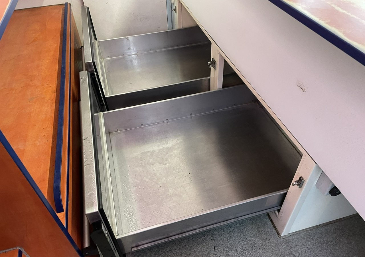 Fiat Ducato Autosklep wędlin Gastronomiczny Food Truck Foodtruck Sklep Borco 350 - משאית ממכר: תמונה 5 Fiat Ducato Autosklep wędlin Gastronomiczny Food Truck Foodtruck Sklep Borco 350 - משאית ממכר: תמונה 5