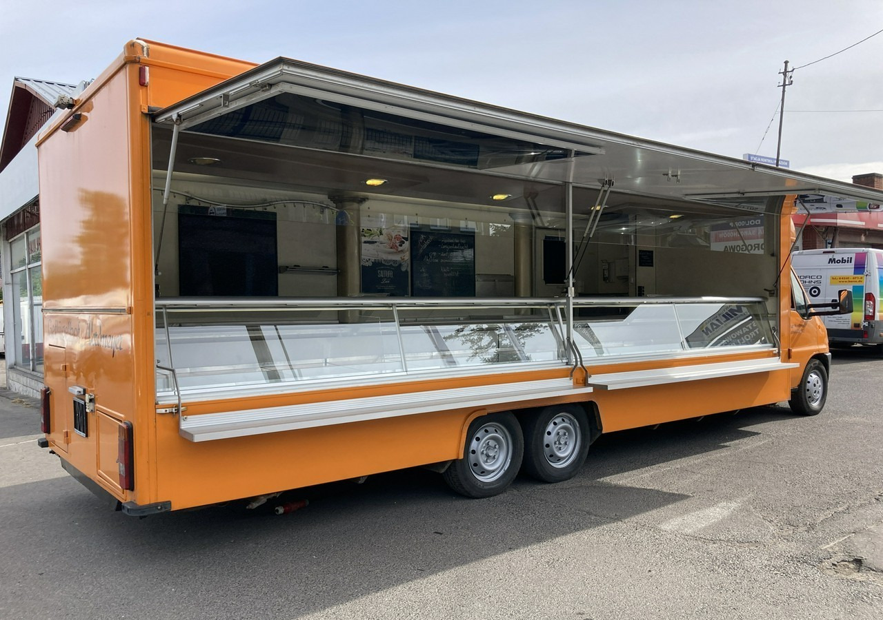 Fiat Ducato Autosklep wędlin Gastronomiczny Food Truck Foodtruck Sklep bar Borco - משאית ממכר: תמונה 4 Fiat Ducato Autosklep wędlin Gastronomiczny Food Truck Foodtruck Sklep bar Borco - משאית ממכר: תמונה 4