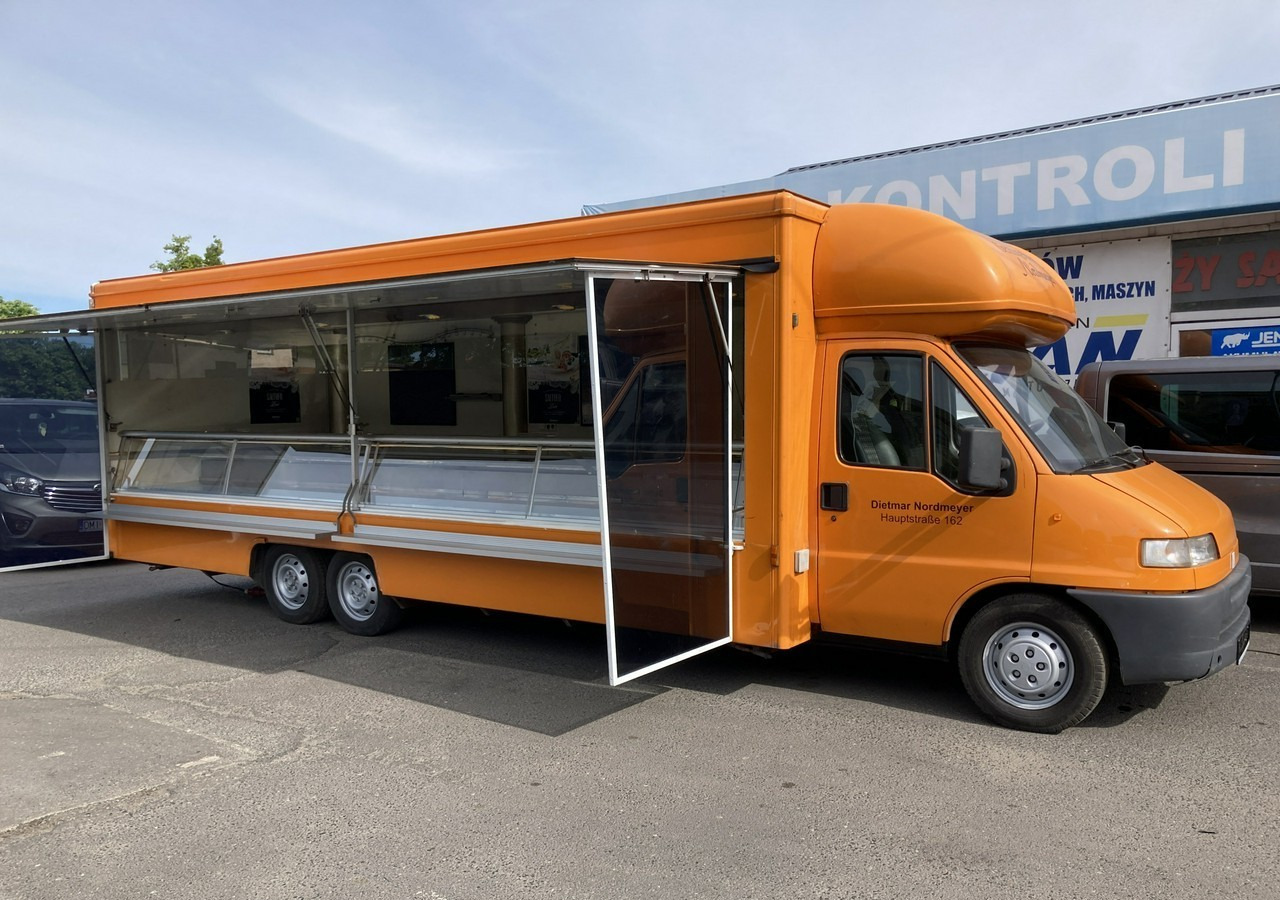 Fiat Ducato Autosklep wędlin Gastronomiczny Food Truck Foodtruck Sklep bar Borco - משאית ממכר: תמונה 1 Fiat Ducato Autosklep wędlin Gastronomiczny Food Truck Foodtruck Sklep bar Borco - משאית ממכר: תמונה 1