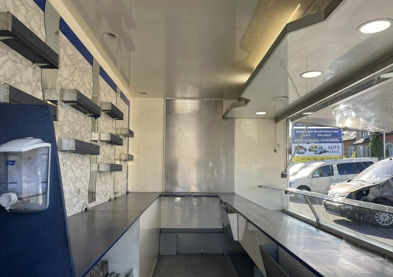 Fiat Ducato Autosklep wędlin Ryb Gastronomiczny Food Truck Foodtruck Sklep 2006 - משאית ממכר: תמונה 4 Fiat Ducato Autosklep wędlin Ryb Gastronomiczny Food Truck Foodtruck Sklep 2006 - משאית ממכר: תמונה 4