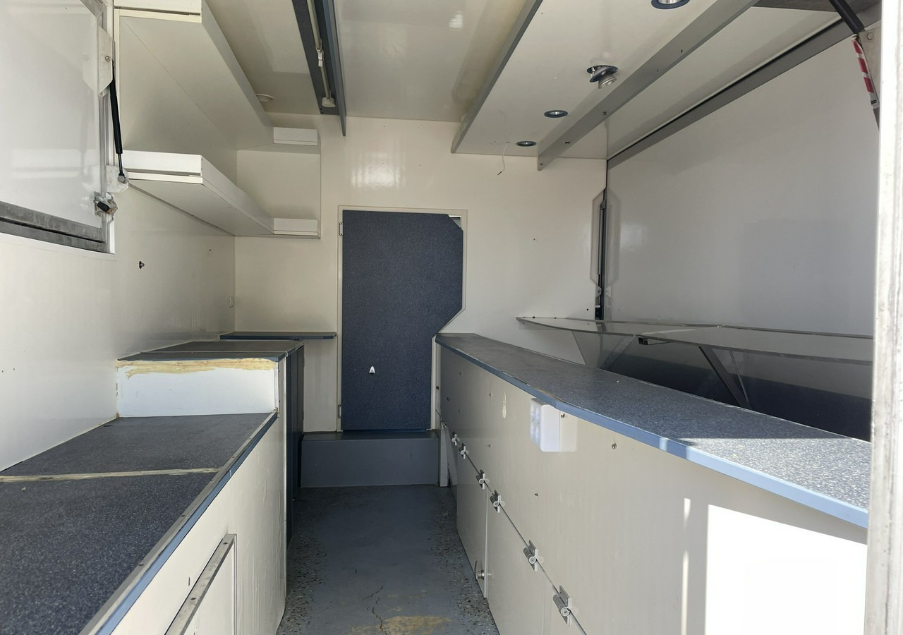 Fiat Ducato Ducato Autosklep wędlin Gastronomiczny Food Truck Foodtruck Sklep 20 - משאית ממכר: תמונה 2 Fiat Ducato Ducato Autosklep wędlin Gastronomiczny Food Truck Foodtruck Sklep 20 - משאית ממכר: תמונה 2