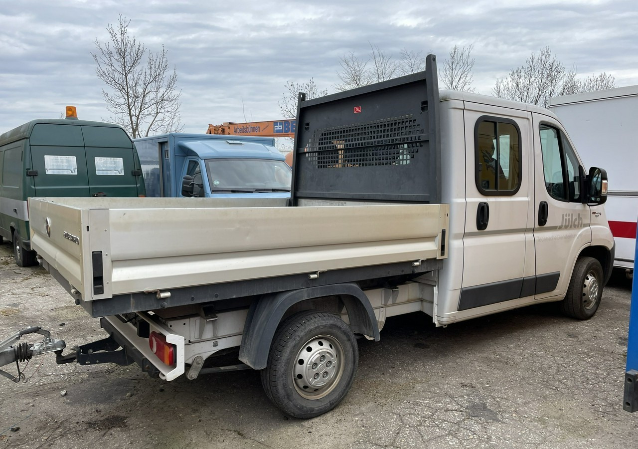 Fiat Ducato Fiat Ducato 2,3-130KM 7-oso dokka brygadówka doka 27066km Model 20 - כלי רכב מסחרי במיטה שטוחה, כלי רכב מסחרי קומבי: תמונה 2 Fiat Ducato Fiat Ducato 2,3-130KM 7-oso dokka brygadówka doka 27066km Model 20 - כלי רכב מסחרי במיטה שטוחה, כלי רכב מסחרי קומבי: תמונה 2