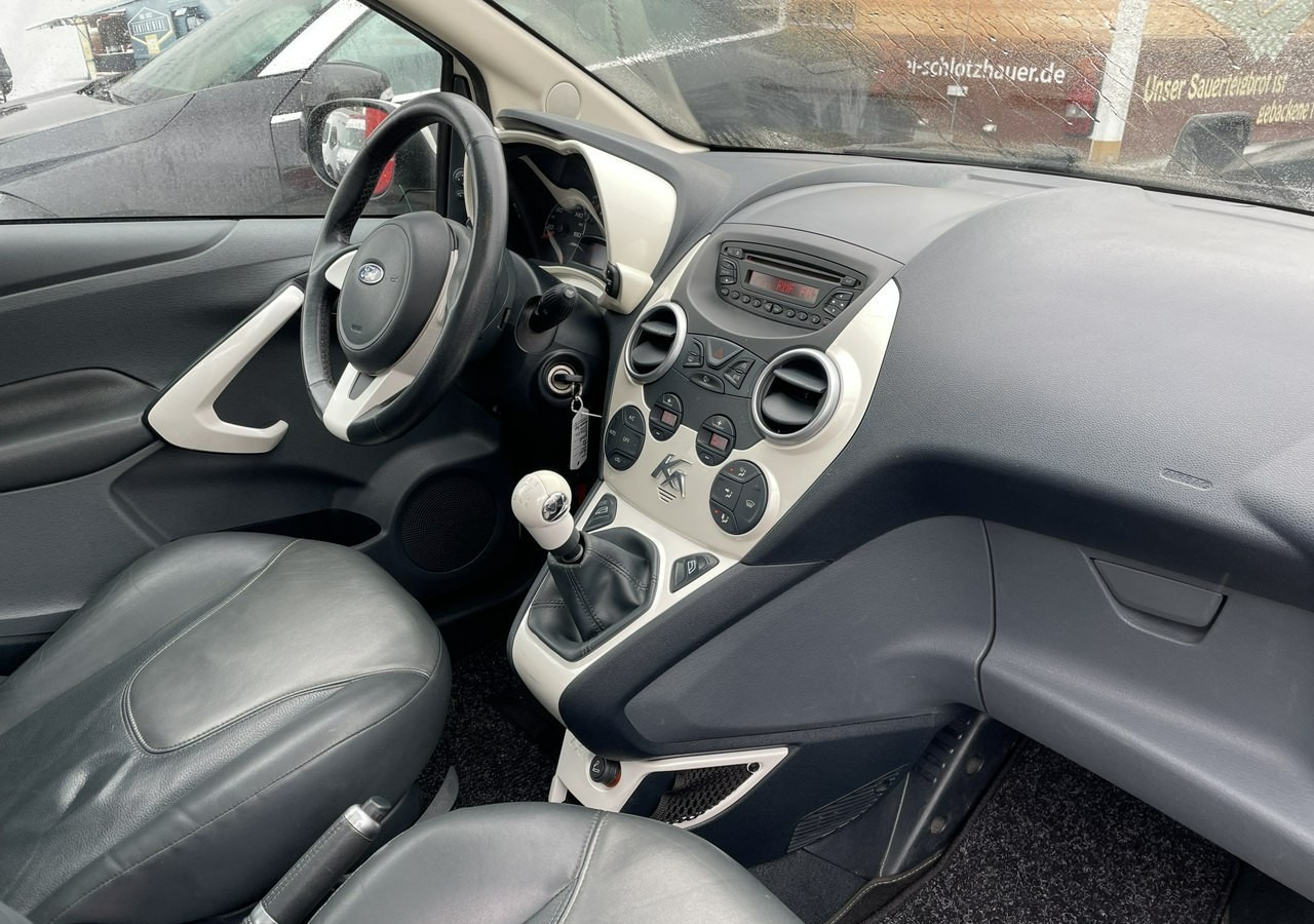 Ford KA II Ford KA 1.2 Champions Edition Klima Panorama 2012 - האצ'בק: תמונה 5 Ford KA II Ford KA 1.2 Champions Edition Klima Panorama 2012 - האצ'בק: תמונה 5