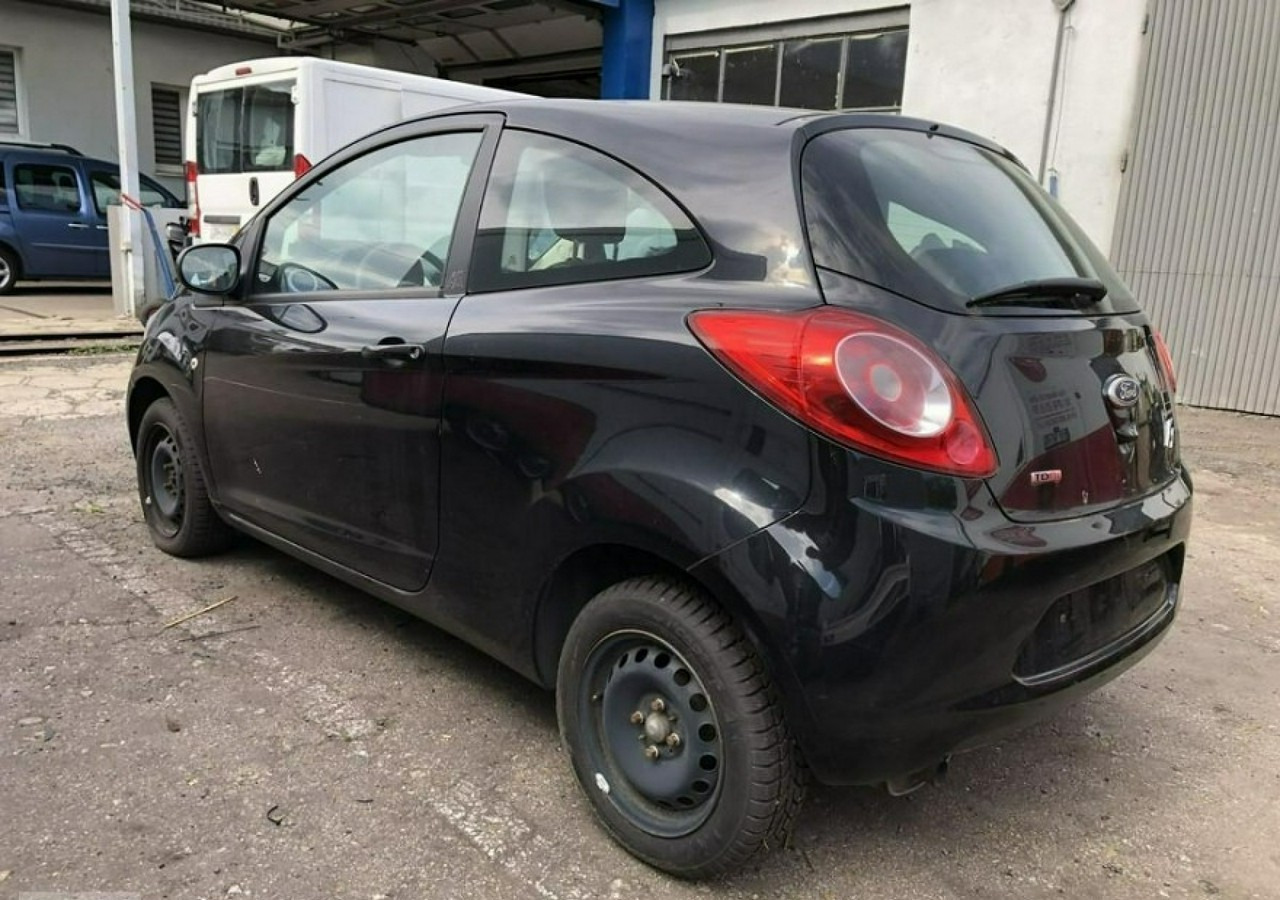 Ford KA II Ford KA 1,3 tdci 75KM 2012 - האצ'בק: תמונה 4 Ford KA II Ford KA 1,3 tdci 75KM 2012 - האצ'בק: תמונה 4