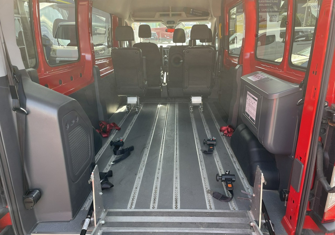 Ford Transit VIII Transit przewozu Niepełnosprawnych 2 wózki inwalida rampa 2021 PFRON - מכונית: תמונה 3 Ford Transit VIII Transit przewozu Niepełnosprawnych 2 wózki inwalida rampa 2021 PFRON - מכונית: תמונה 3