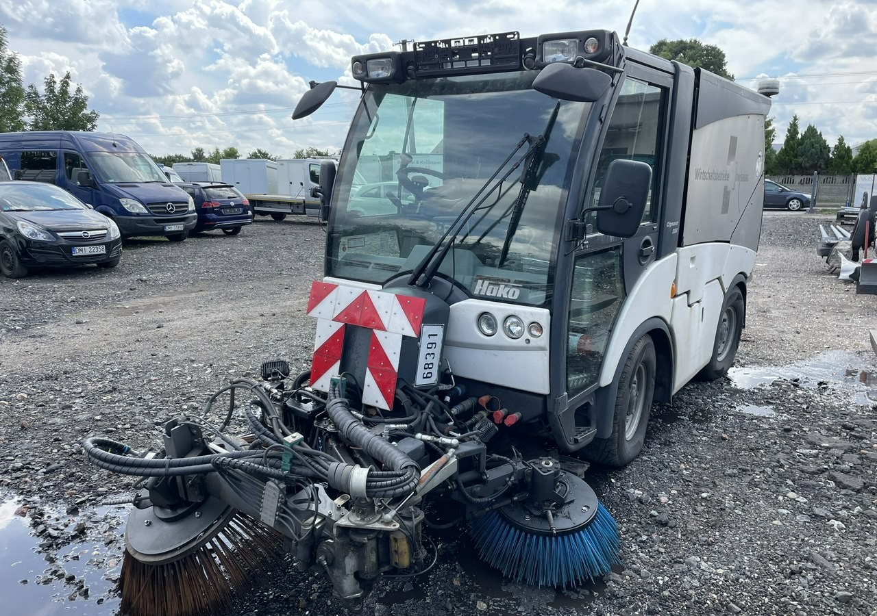 Inna Inny Hako Citymaster 2000 Zamiatarka 2016 - מטאטא כבישים: תמונה 1 Inna Inny Hako Citymaster 2000 Zamiatarka 2016 - מטאטא כבישים: תמונה 1