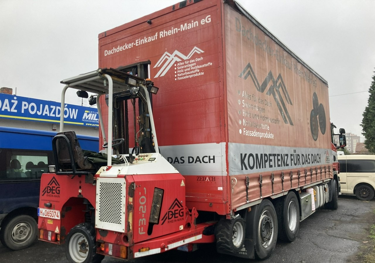 Inna Inny Scania G320 Wózek PALFINGER Firanka Plandeka plandeka Moffett 2012 - כלי רכב מסחרי עם וילונות צד: תמונה 3 Inna Inny Scania G320 Wózek PALFINGER Firanka Plandeka plandeka Moffett 2012 - כלי רכב מסחרי עם וילונות צד: תמונה 3