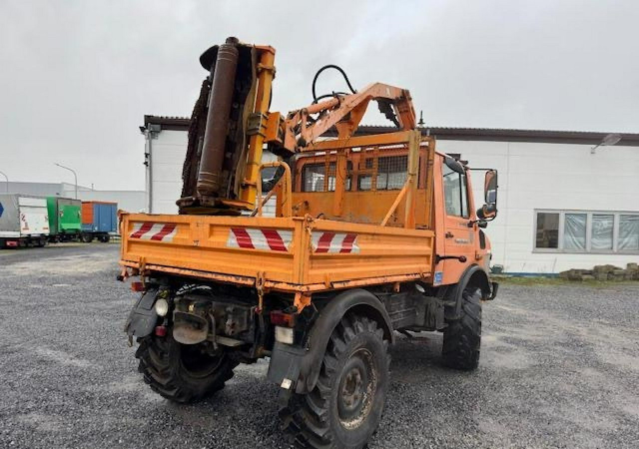 Inna Inny Unimog 1400 4X4 Kosiarka bijakowa teleskopowa - כלי רכב עירוני/ מיוחד: תמונה 3 Inna Inny Unimog 1400 4X4 Kosiarka bijakowa teleskopowa - כלי רכב עירוני/ מיוחד: תמונה 3