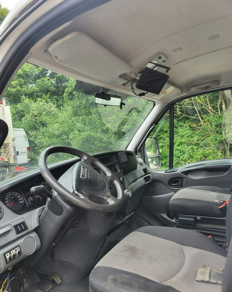 Iveco Inny Iveco Iveco 70C15 Wywrotka 3-strony Doka Dokka 6-osob 2013 - כלי רכב מסחרי מזהיר: תמונה 5 Iveco Inny Iveco Iveco 70C15 Wywrotka 3-strony Doka Dokka 6-osob 2013 - כלי רכב מסחרי מזהיר: תמונה 5