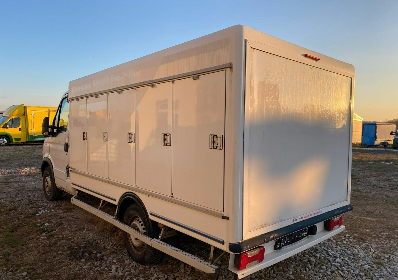 Iveco Inny Iveco Iveco Daily 35-13 chłodnia 10 komorowa Mrożnia do -40C Model 2014 - כלי רכב מסחרי לקירור: תמונה 2 Iveco Inny Iveco Iveco Daily 35-13 chłodnia 10 komorowa Mrożnia do -40C Model 2014 - כלי רכב מסחרי לקירור: תמונה 2