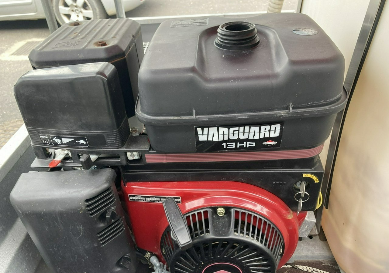 Iveco Inny Iveco wuko na przyczepce kanalizacja asenizacyjny 130bar - כלי רכב עירוני/ מיוחד, קרון נגרר למכונית: תמונה 4 Iveco Inny Iveco wuko na przyczepce kanalizacja asenizacyjny 130bar - כלי רכב עירוני/ מיוחד, קרון נגרר למכונית: תמונה 4