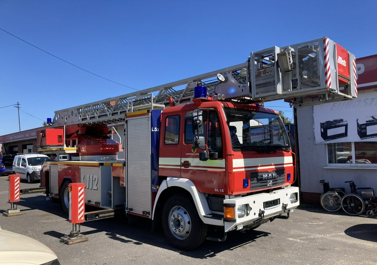 MAN Inny MAN Man 15,280 Straż pożarna drabina Strażacka zwyżka podnośnik 32m Metz - משאית אש: תמונה 1 MAN Inny MAN Man 15,280 Straż pożarna drabina Strażacka zwyżka podnośnik 32m Metz - משאית אש: תמונה 1