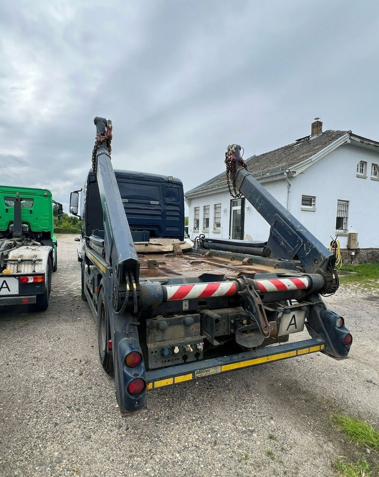 MAN Inny MAN Man TGX 18.400 Bramowiec hakowiec Meiler Model 2012 - משאית דילוג העמסה: תמונה 4 MAN Inny MAN Man TGX 18.400 Bramowiec hakowiec Meiler Model 2012 - משאית דילוג העמסה: תמונה 4