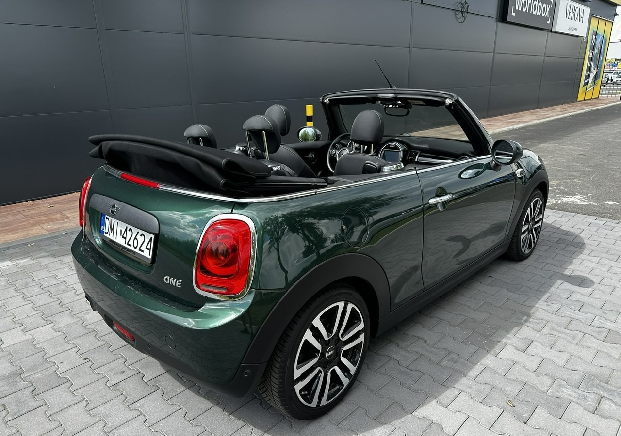 MINI Cabrio II Mini Cabrio Bogata wersja 38tkm Model 2019 - מכונית: תמונה 2 MINI Cabrio II Mini Cabrio Bogata wersja 38tkm Model 2019 - מכונית: תמונה 2
