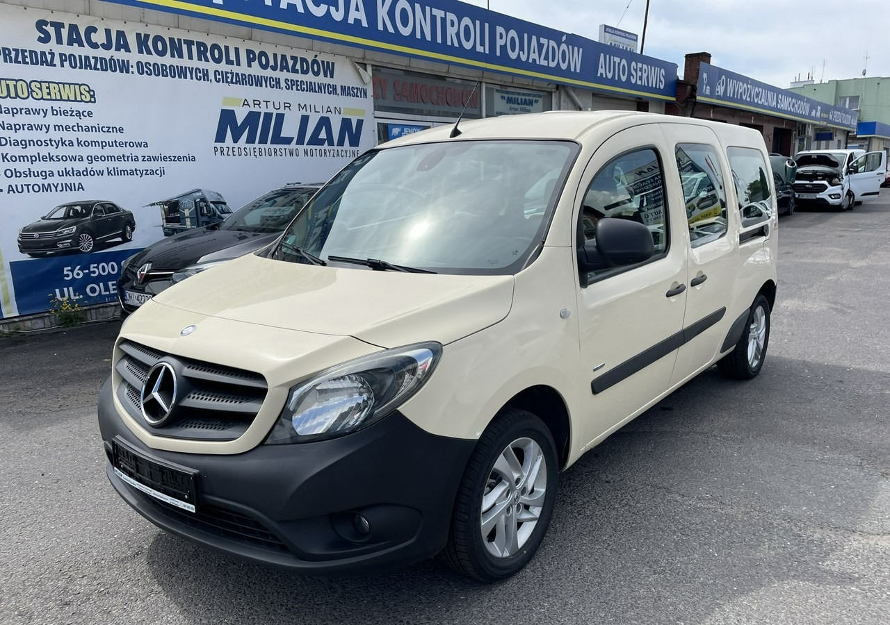 Mercedes-Benz Citan Citan Tourer Mercedes Citan 7-osob przewozu Niepełnosprawnych inwalida - מכונית: תמונה 4 Mercedes-Benz Citan Citan Tourer Mercedes Citan 7-osob przewozu Niepełnosprawnych inwalida - מכונית: תמונה 4