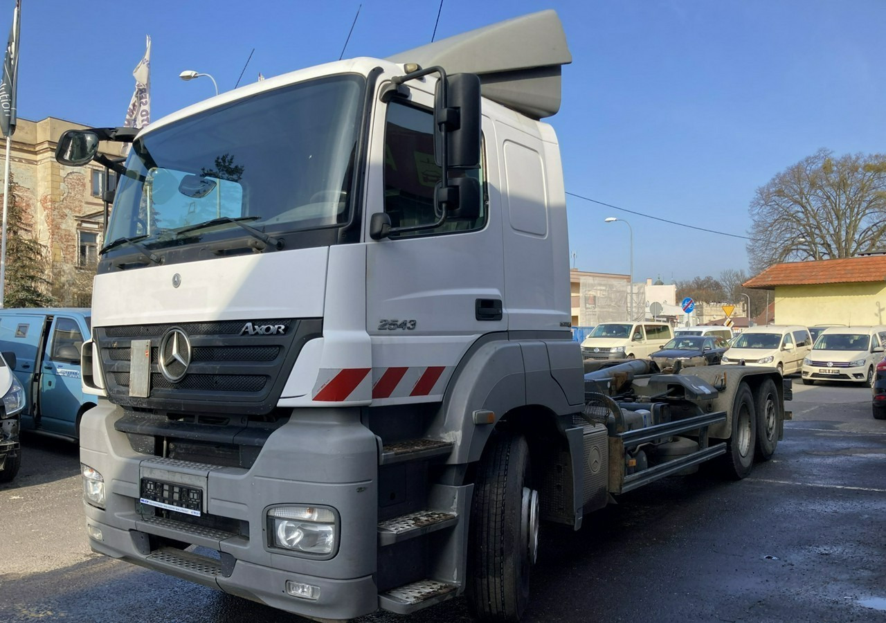 Mercedes-Benz Inny Mercedes-Benz Mercedes Axor 2543 Hakowiec bramowiec MEILLER-KIPPER Model 2009 - משאית הרמת וו: תמונה 2 Mercedes-Benz Inny Mercedes-Benz Mercedes Axor 2543 Hakowiec bramowiec MEILLER-KIPPER Model 2009 - משאית הרמת וו: תמונה 2