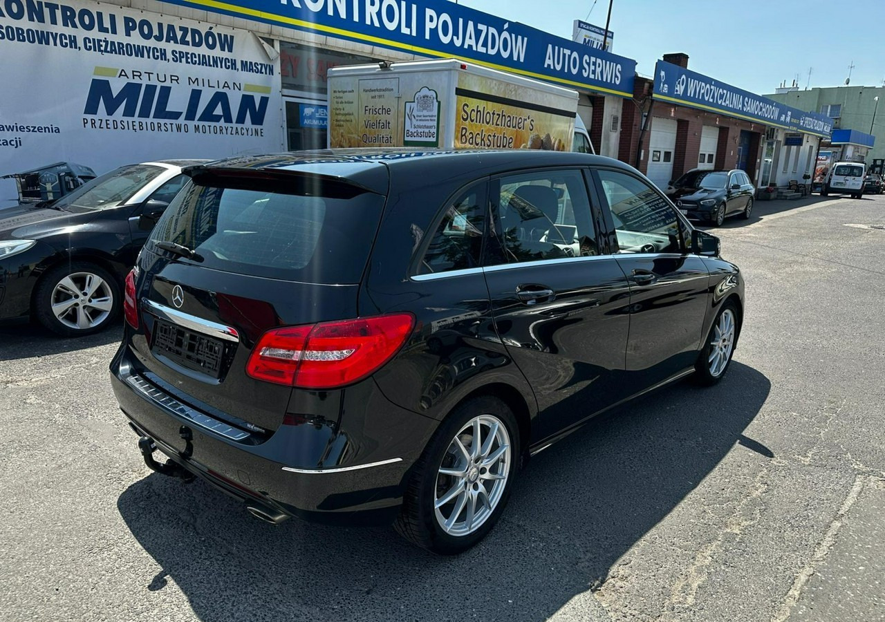 Mercedes-Benz Klasa B W246 Mercedes B-Klasa 1.6-122KM Bogate wyposażenie 127tkm 2013r - מכונית: תמונה 2 Mercedes-Benz Klasa B W246 Mercedes B-Klasa 1.6-122KM Bogate wyposażenie 127tkm 2013r - מכונית: תמונה 2