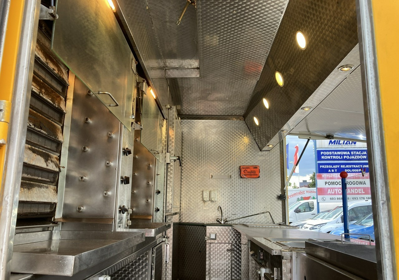 Mercedes-Benz Sprinter Autosklep Grill kurczak Gastronomiczny Food Truck Foodtruck sklep 20 - משאית ממכר: תמונה 2 Mercedes-Benz Sprinter Autosklep Grill kurczak Gastronomiczny Food Truck Foodtruck sklep 20 - משאית ממכר: תמונה 2