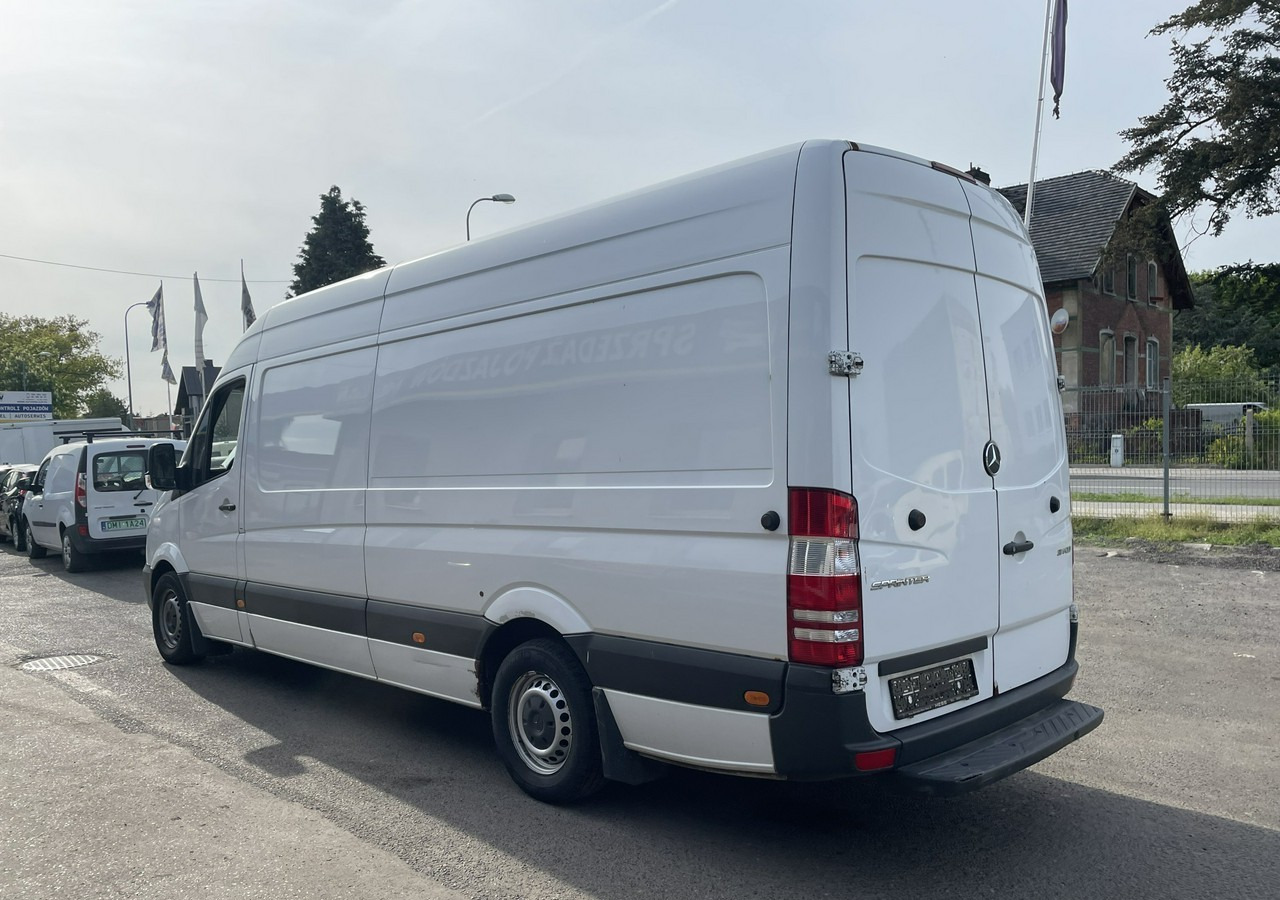 Mercedes-Benz Sprinter Sprinter 314 Maxi Model 2017 - כלי רכב מסחרי עם לוח: תמונה 4 Mercedes-Benz Sprinter Sprinter 314 Maxi Model 2017 - כלי רכב מסחרי עם לוח: תמונה 4