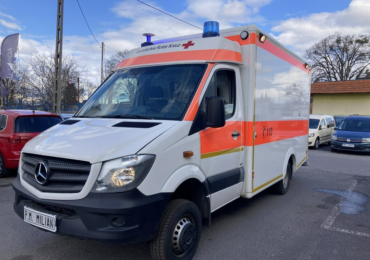 Mercedes-Benz Sprinter Sprinter 519 Karetka 4X4 Ambulans MODEL 2017 - אמבולנס: תמונה 3 Mercedes-Benz Sprinter Sprinter 519 Karetka 4X4 Ambulans MODEL 2017 - אמבולנס: תמונה 3