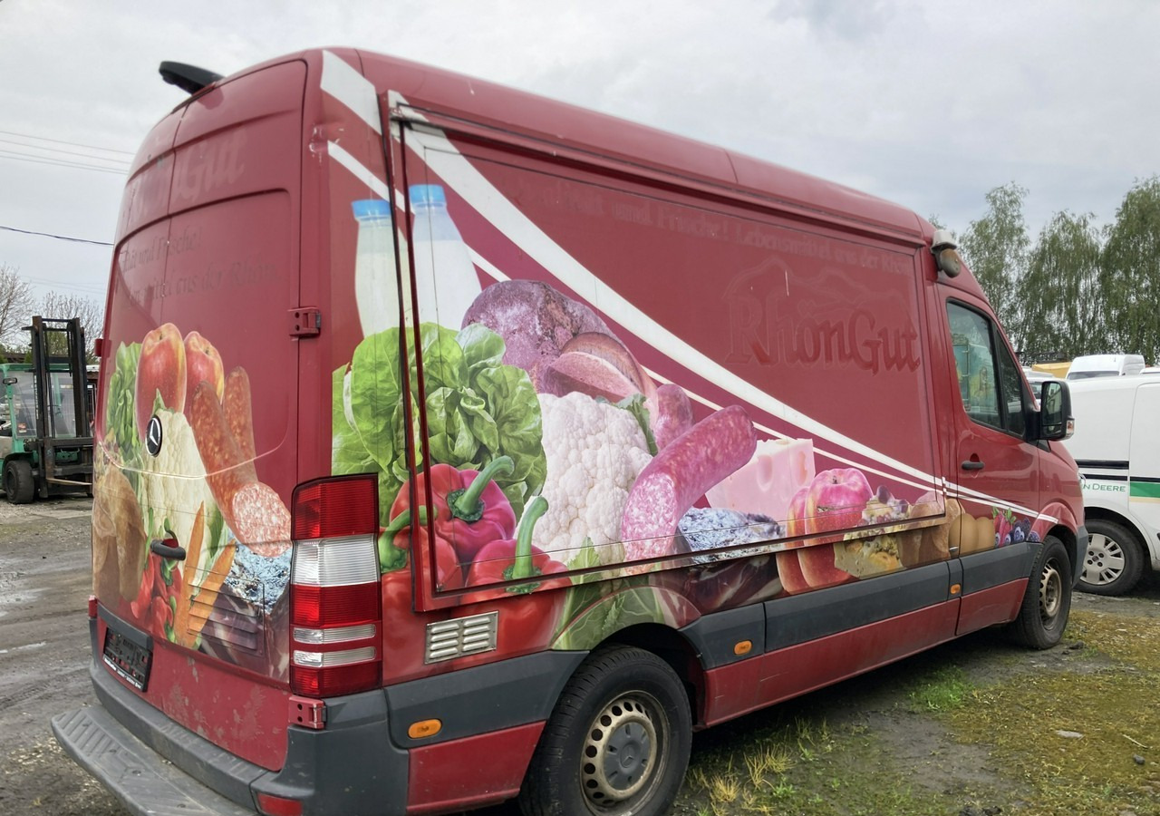 Mercedes-Benz Sprinter Sprinter Autosklep sklep bar Gastronomiczny Food Truck Foodtruck 201 - משאית ממכר: תמונה 4 Mercedes-Benz Sprinter Sprinter Autosklep sklep bar Gastronomiczny Food Truck Foodtruck 201 - משאית ממכר: תמונה 4