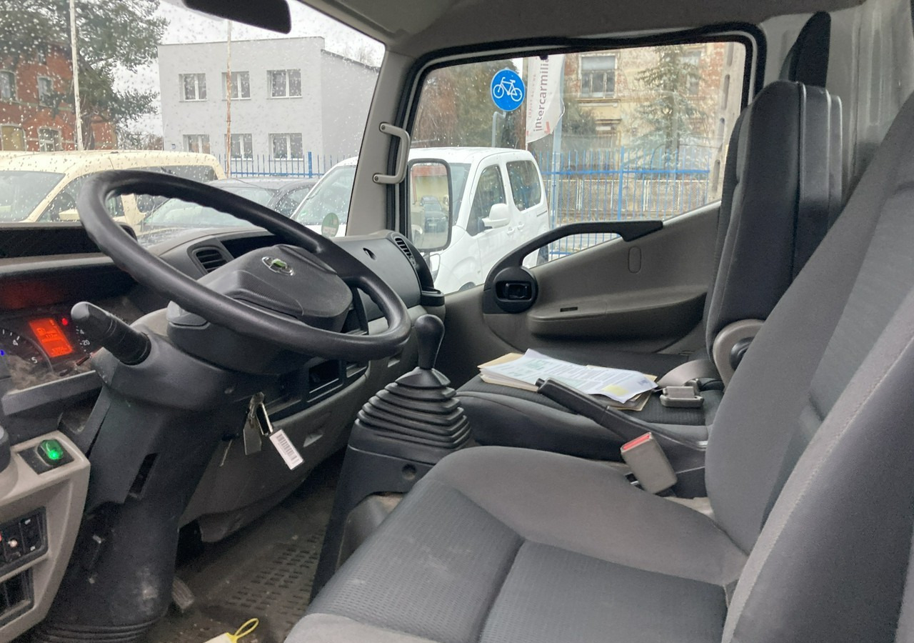 פלטפורמה אווירית מותקנת על משאית Nissan Cabstar Cabstar Canter Zwyżka Podnośnik koszowy 14.5 m 63tkm 2014r: תמונה 9