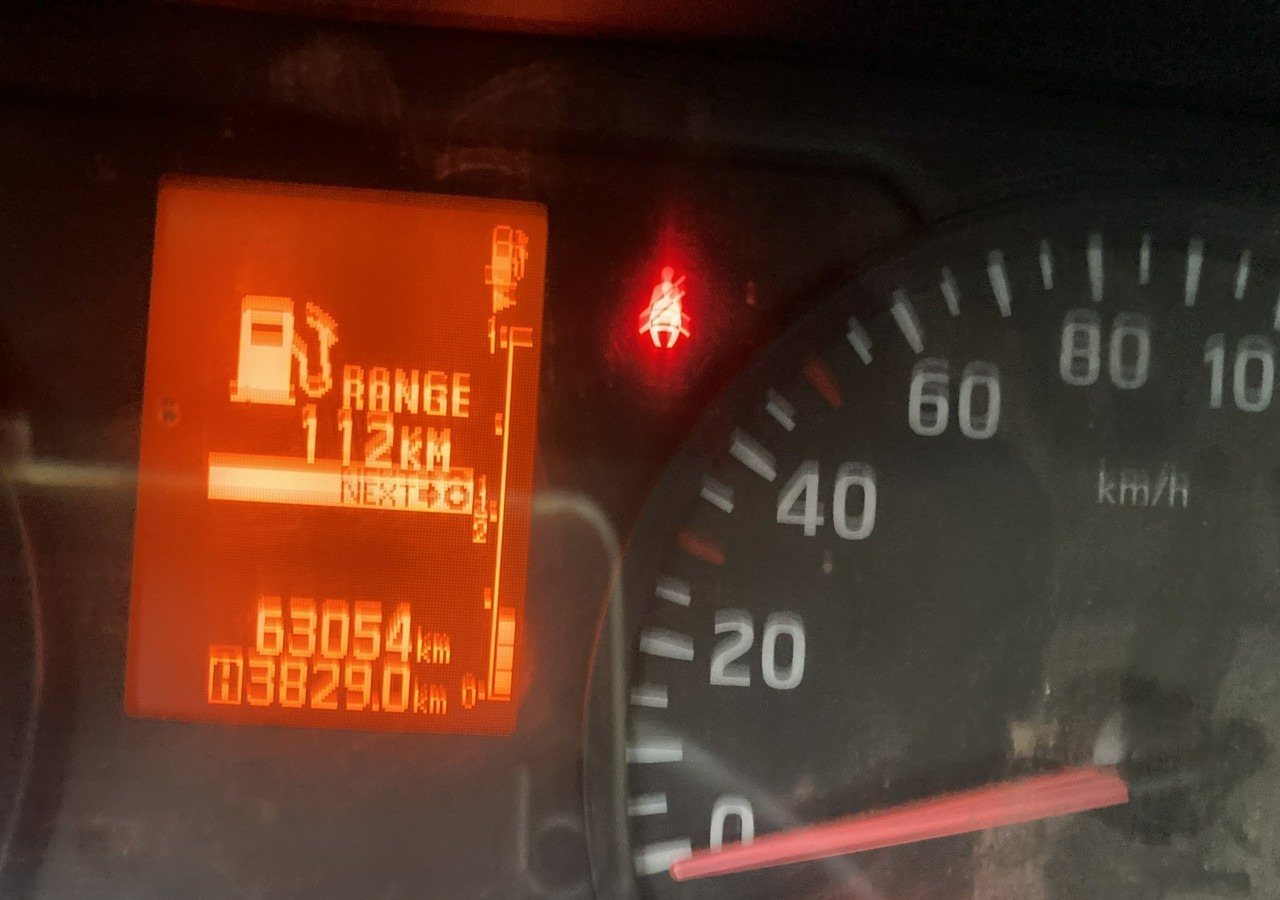 פלטפורמה אווירית מותקנת על משאית Nissan Cabstar Cabstar Canter Zwyżka Podnośnik koszowy 14.5 m 63tkm 2014r: תמונה 17