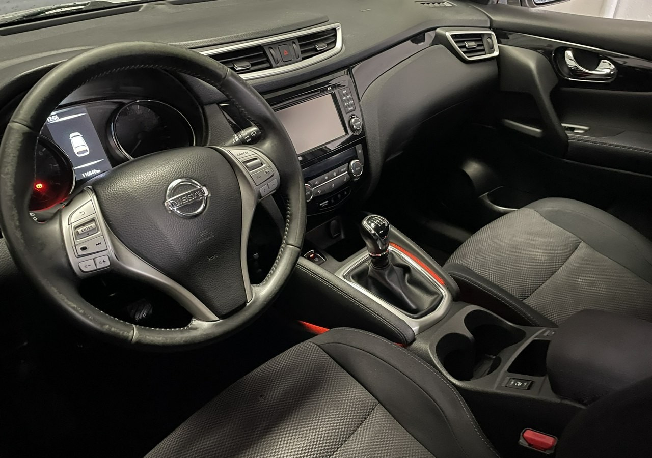 Nissan Qashqai II Nissan Qashqai 1.2 DIG-T Acenta Klimatronik Navi Kamera Model 2015 - SUV: תמונה 4 Nissan Qashqai II Nissan Qashqai 1.2 DIG-T Acenta Klimatronik Navi Kamera Model 2015 - SUV: תמונה 4